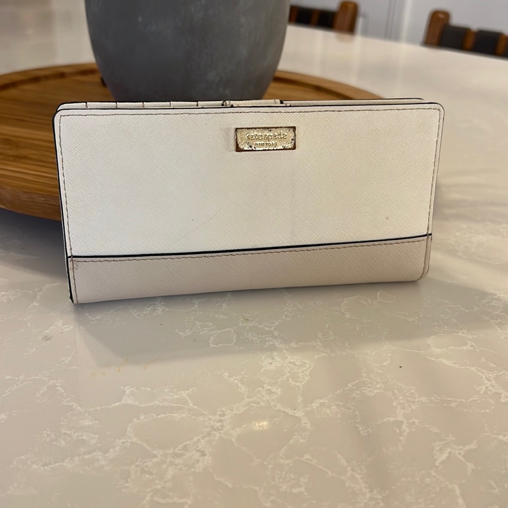 Kate Spade Wallet♠️
